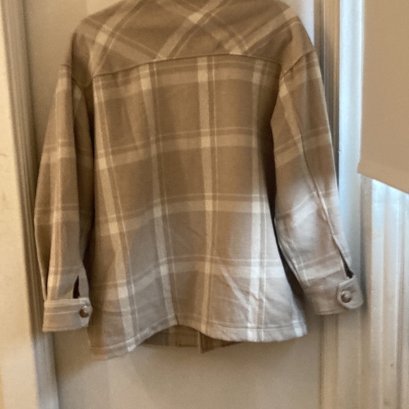 Net Shacket NWOT - Picture 7 of 8